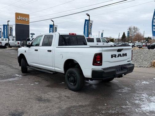 2026 RAM 2500 Tradesman Crew Cab 4x4 6'4' Box