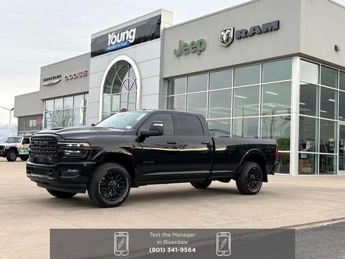 2026 RAM 3500 Limited Crew Cab 4x4 8' Box
