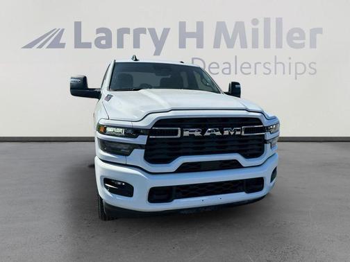 2025 RAM 2500 Big Horn Crew Cab 4x4 6'4' Box