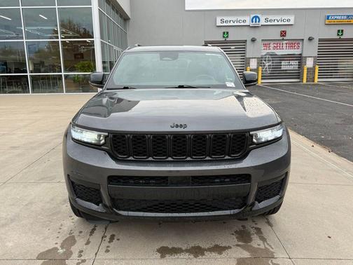 2024 Jeep Grand Cherokee L Altitude
