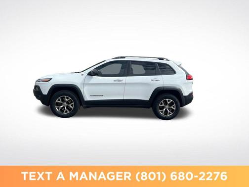 Bright White Clearcoat 2017 Jeep Cherokee Trailhawk