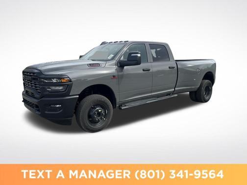 Ceramic Gray Clearcoat 2026 RAM 3500 Tradesman Crew Cab 4x4 8' Box