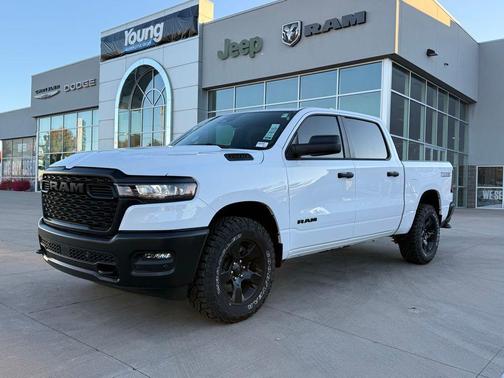 2025 RAM 1500 Warlock Crew Cab 4x4 5'7' Box