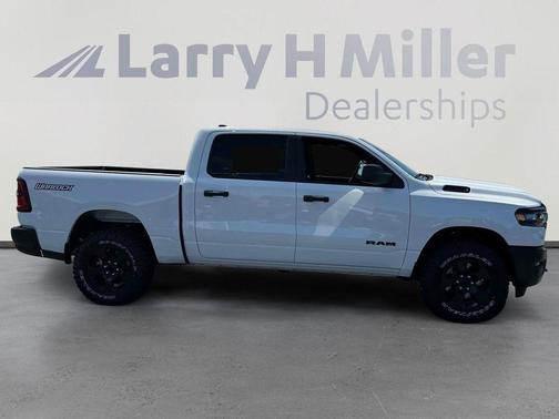 2025 RAM 1500 Warlock Crew Cab 4x4 5'7' Box