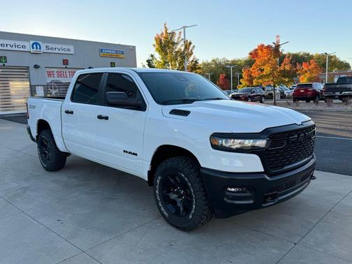 2025 RAM 1500 Warlock Crew Cab 4x4 5'7' Box