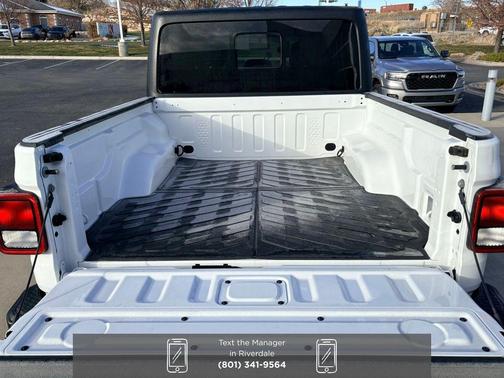 2023 Jeep Gladiator Mojave 4x4