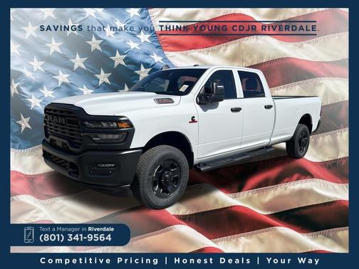 Bright White Clearcoat 2026 RAM 3500 Tradesman Crew Cab 4x4 8' Box
