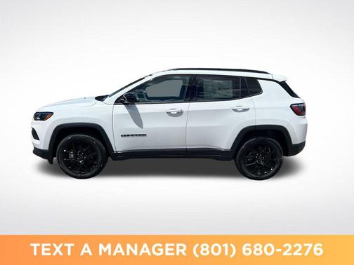 Bright White Clearcoat 2026 Jeep Compass Latitude