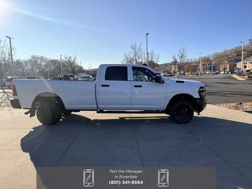 2026 RAM 2500 Tradesman Crew Cab 4x4 8' Box