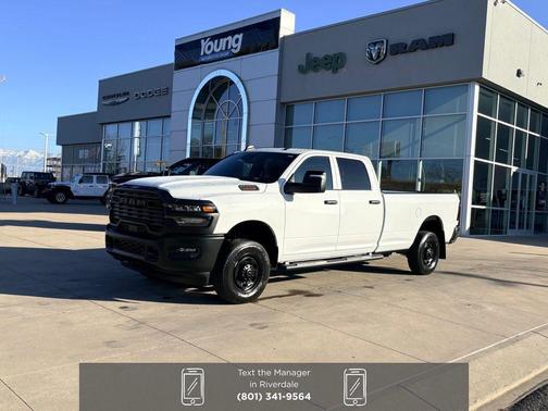 2026 RAM 2500 Tradesman Crew Cab 4x4 8' Box