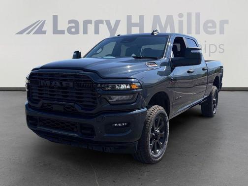 2025 RAM 2500 Big Horn Crew Cab 4x4 6'4' Box