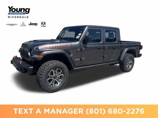 Granite Crystal Metallic Clearcoat 2026 Jeep Gladiator Mojave X 4x4