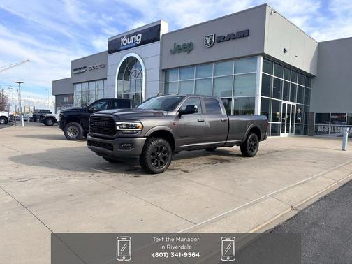 2022 RAM 3500 Laramie Crew Cab 4x4 8' Box