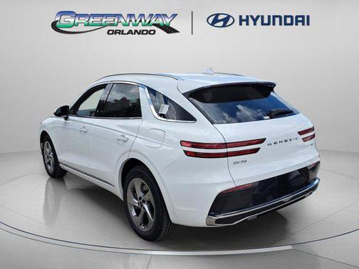 2026 Genesis GV70 2.5T