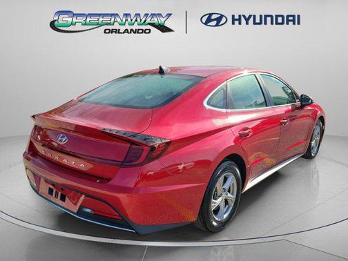 2022 Hyundai SONATA SE