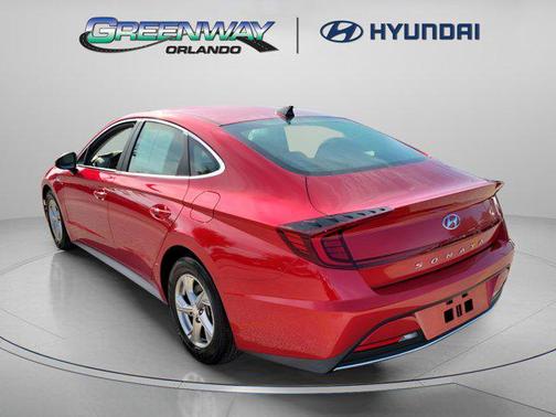 2022 Hyundai SONATA SE