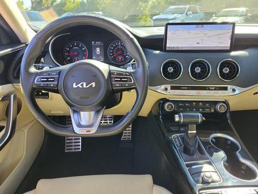 2022 Kia Stinger GT-Line