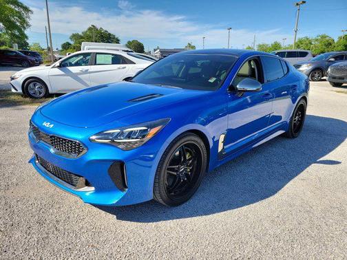 2022 Kia Stinger GT-Line
