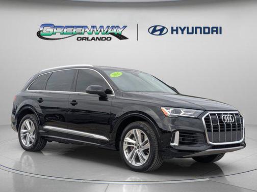 Mythos Black Metallic 2022 Audi Q7 55 Premium Plus