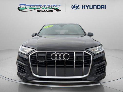 Mythos Black Metallic 2022 Audi Q7 55 Premium Plus