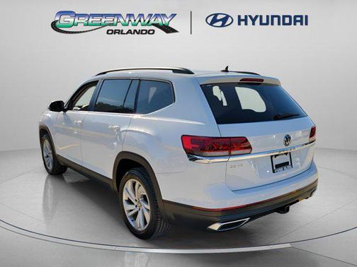 2022 Volkswagen Atlas 3.6L SE w/Technology