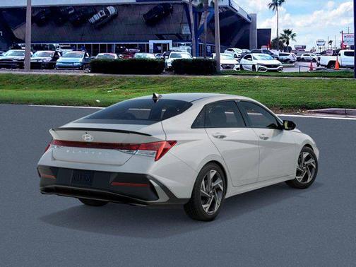 2026 Hyundai ELANTRA Sport