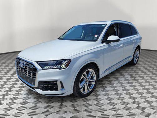 2023 Audi Q7 55 Prestige