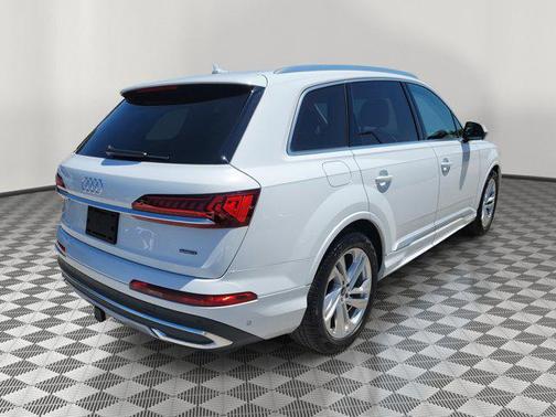 2023 Audi Q7 55 Prestige