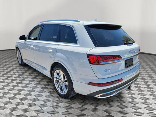 2023 Audi Q7 55 Prestige