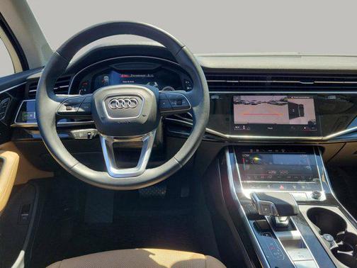 2023 Audi Q7 55 Prestige