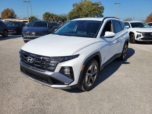 2026 Hyundai TUCSON SEL Premium