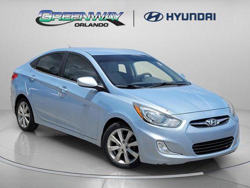 2013 Hyundai Accent GLS