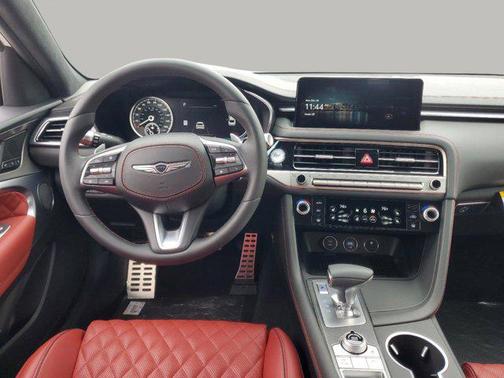 2025 Genesis G70 3.3T RWD Sport Advanced