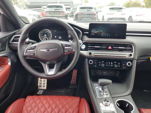 2025 Genesis G70 3.3T RWD Sport Advanced