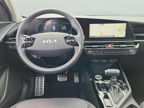 2023 Kia Niro Touring