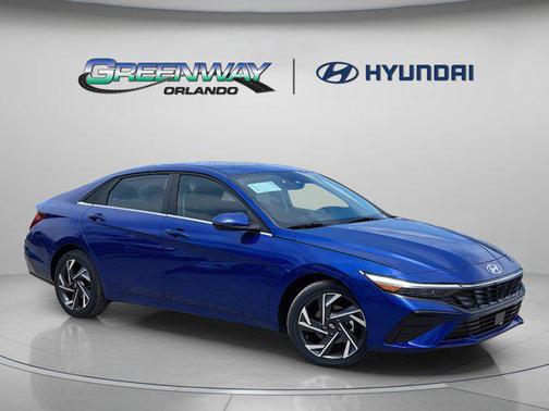 2025 Hyundai ELANTRA Limited