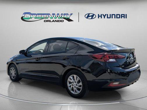 Phantom Black 2020 Hyundai ELANTRA SE