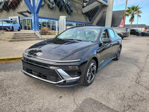 2026 Hyundai SONATA SEL