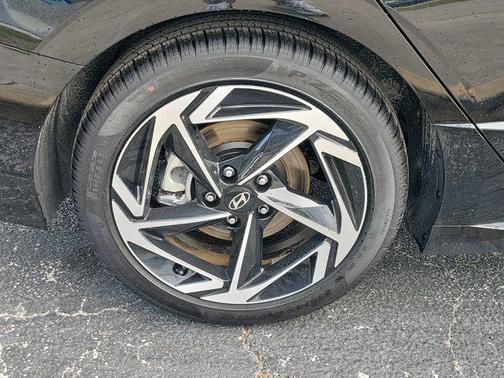 2026 Hyundai SONATA SEL