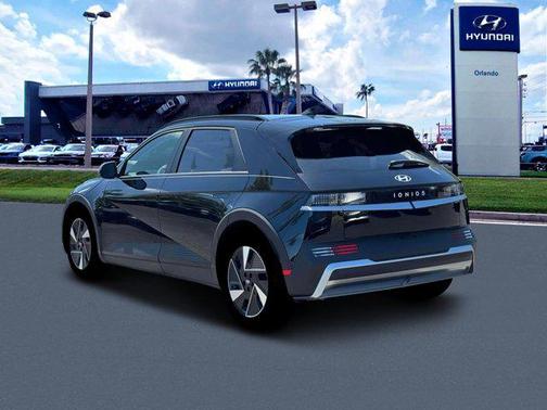 2025 Hyundai IONIQ 5 SEL