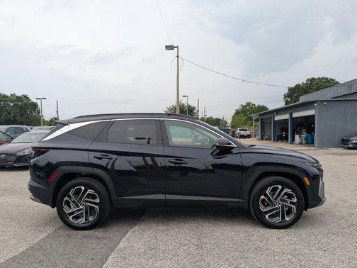 Deep Sea 2026 Hyundai TUCSON Hybrid Limited