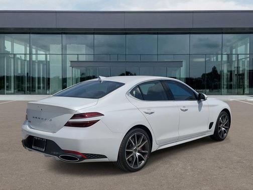 2026 Genesis G70 2.5T RWD