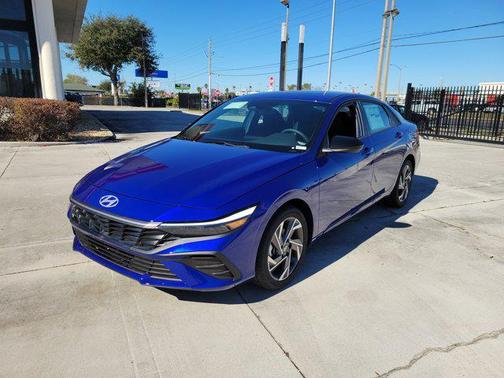 2025 Hyundai ELANTRA Sport