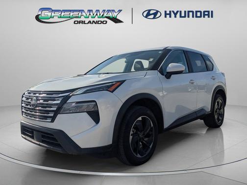 Everest White Pearl 2025 Nissan Rogue SV