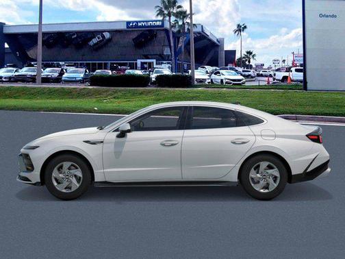 2026 Hyundai SONATA SE