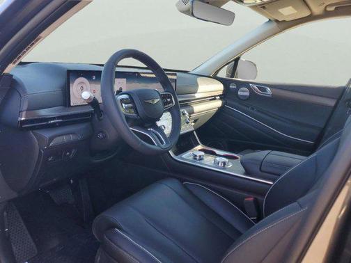 2025 Genesis GV80 2.5T