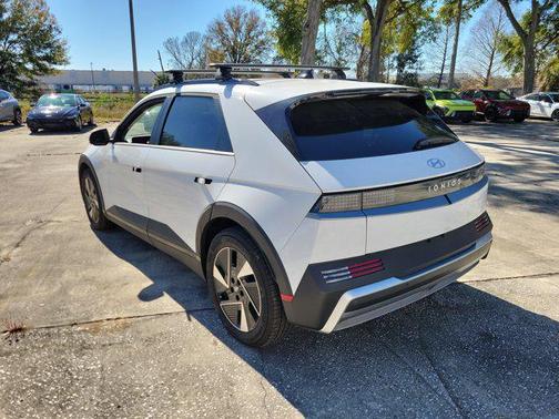 2025 Hyundai IONIQ 5 SEL