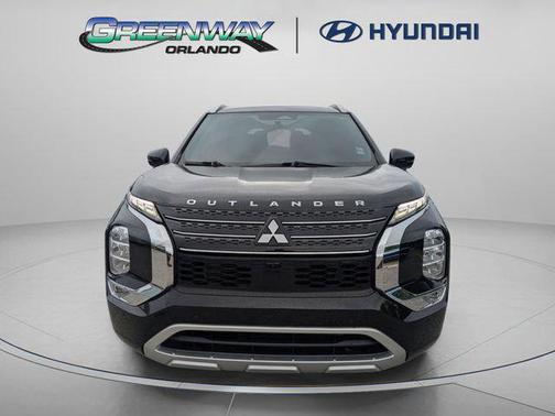 Black Diamond 2023 Mitsubishi Outlander SEL 2.5 2WD