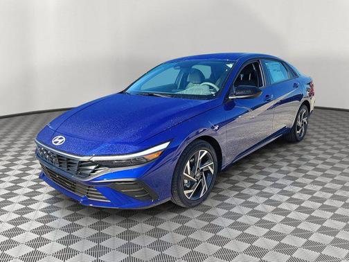 2025 Hyundai ELANTRA Sport