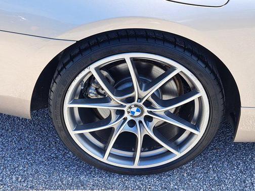 2012 BMW 650 650i